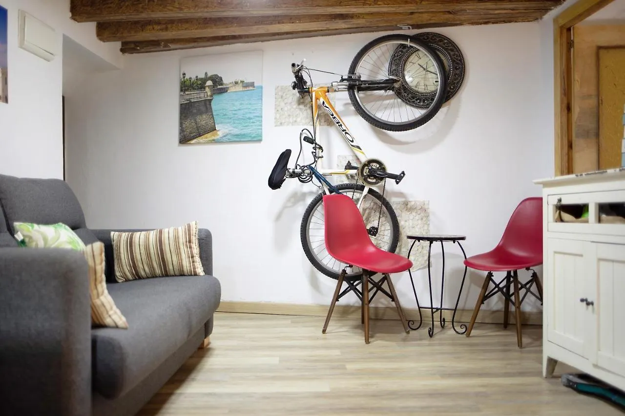 Cathedral Two Bedrooms Apartment Cadice