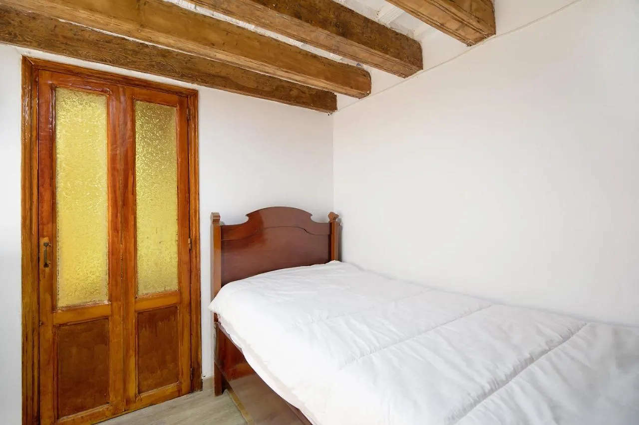 Cathedral Two Bedrooms Apartment Cadice